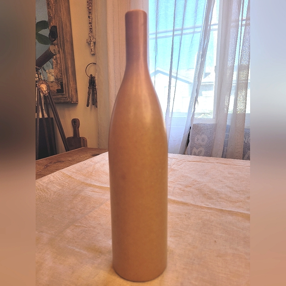 Anfora Porcelain Ceramic Pottery Vase